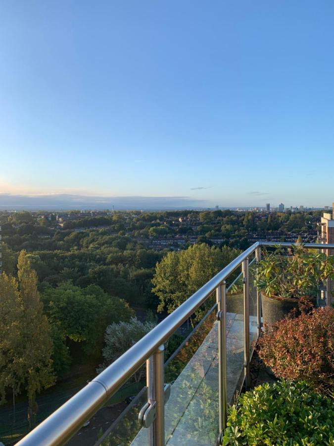 3 Bedroom Penthouse Apartment Manchester Exterior foto